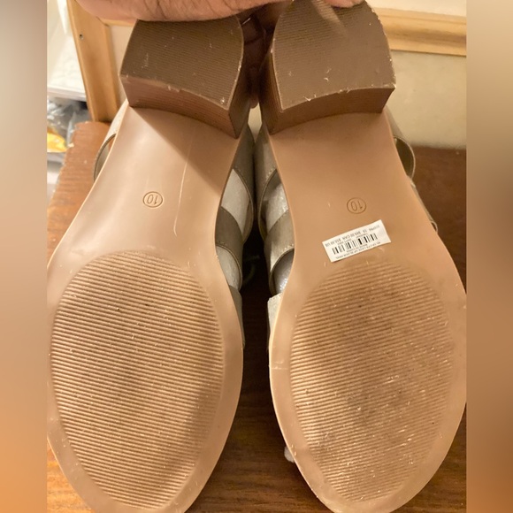 Torrid lace up block heel taupe sandals 10w - Picture 6 of 6